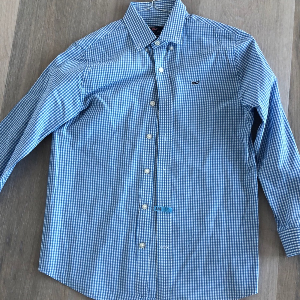 Vineyard vines boys button up shirt size 12-14